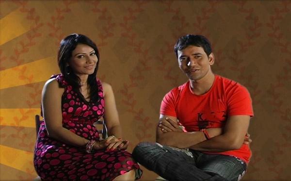 Pakhi Hegde and  Nirahua on Sangeet Bhojpuri