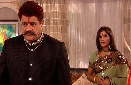 Gajendra Chauhan and Upasana Singh in Senhur on Mahuaa TV