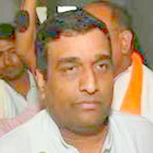 चुनावी होलिका में फेरू फुए जरली