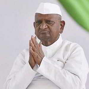 जान बचल त लाखों पइले, लवटि के अन्ना घरे गइले