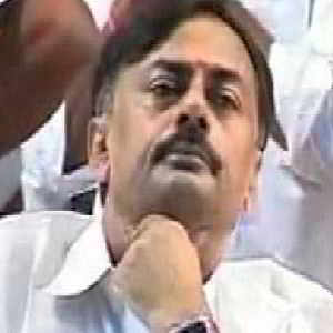 बिहार विधान परिषद के चुनाव करावे के जरुरत ना पड़ी