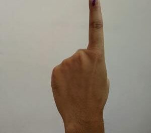 भूताह जब भूत से डेराए लागे