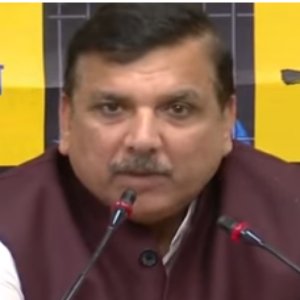 स्वाति मालीवाल का साथे खड़ा भइलन संजय सिंह