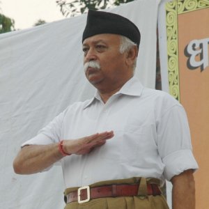 संघ आ संगठन में ठनवावे के साजिश