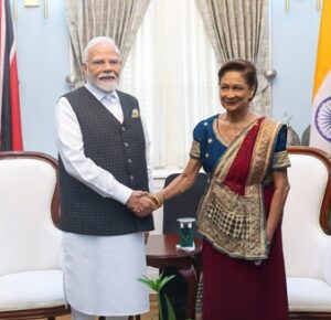 PM Modi with PM Kamla Pd-Bisesar